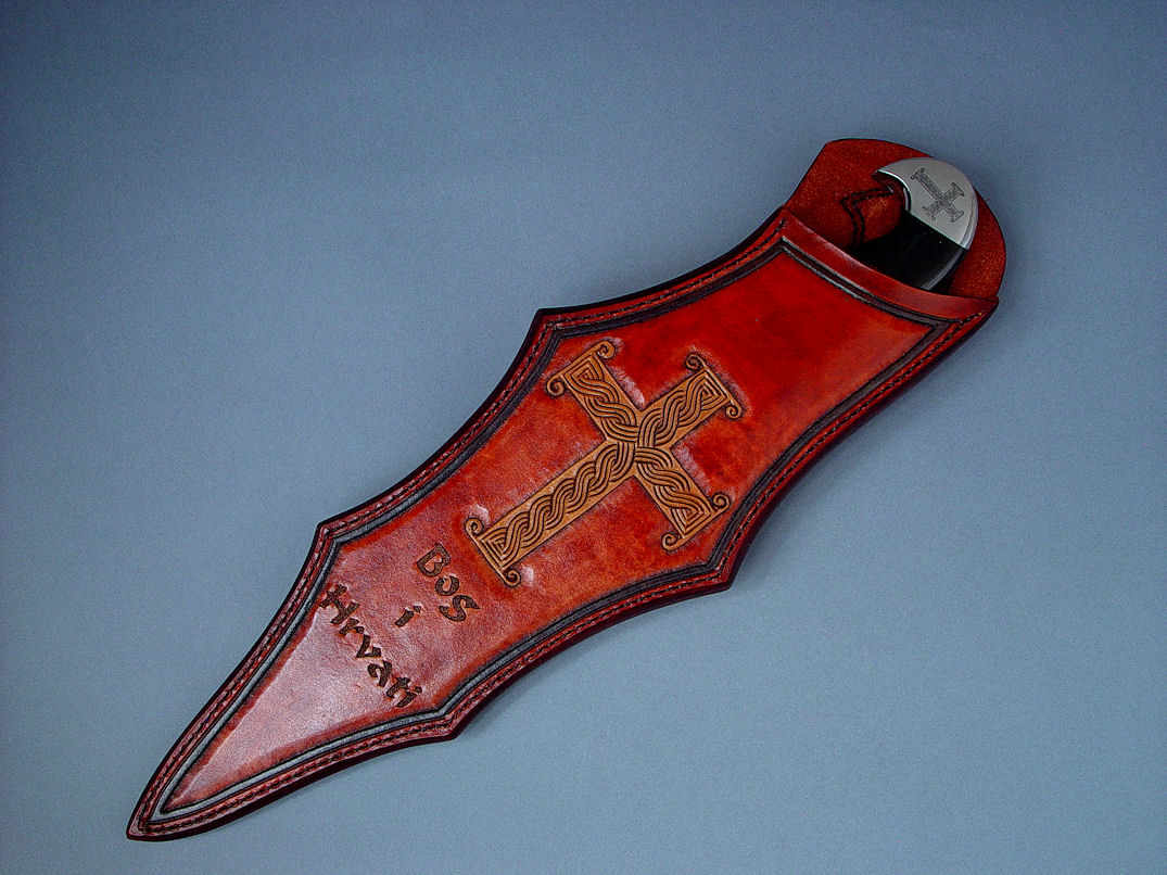 "Duhovni Ratnik" sheathed view. Sheath is hand-carved, hand-dyed leather shoulder, stitched with nylon