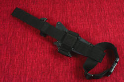 "Ari B'Lilah" professional counterterrorism knife, EXBLX back side shown. Thigh belt is wide, comfortable and adjustable. This EXBLX has a high and low sleeve position for variable wear  and placement of the thigh belt