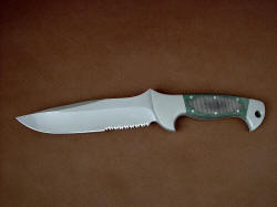 "Diegylis" knife, obverse side view. With no distracting accessories, this knife has beautiful and functional lines. 