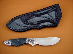 "Furud" drop point knife, reverse side view. Note shark skin inlays on back of sheath