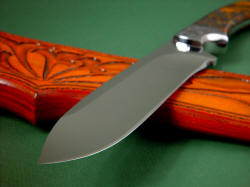 "Magdalena Magnum" point detial. The drop point is easy to sheath and very tough, this is thinly and accurately hollow ground with a double bevel cutting edge