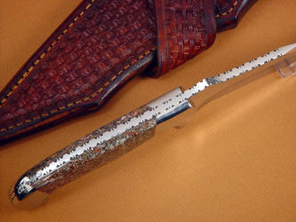 "Mercury Magnum" spine view, filework detail. Note thick spine for strong blade to handle junction, dovetailed bolsters and gemstone handle scales
