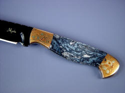 "Tarazed" handmade collector's knife obverse side handle detail. Moss agate is striking in color and pattern
