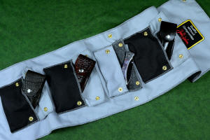"Starling" fine handmade custom folding knife sheath and knife roll case in triple layer cotton canvas duck stitched with nylon and polyester thread, brass plated steel dot snaps "Starling" fine handmade custom folding knife sheath and knife roll case in triple layer cotton canvas duck stitched with nylon and polyester thread, brass plated steel dot snaps